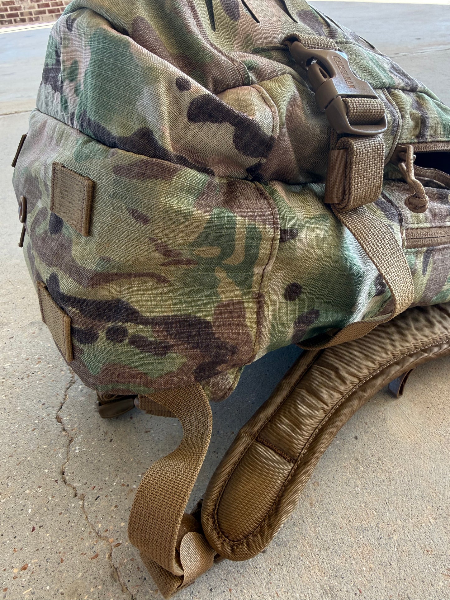H.A.W.G. 100oz Mil Spec Cruz