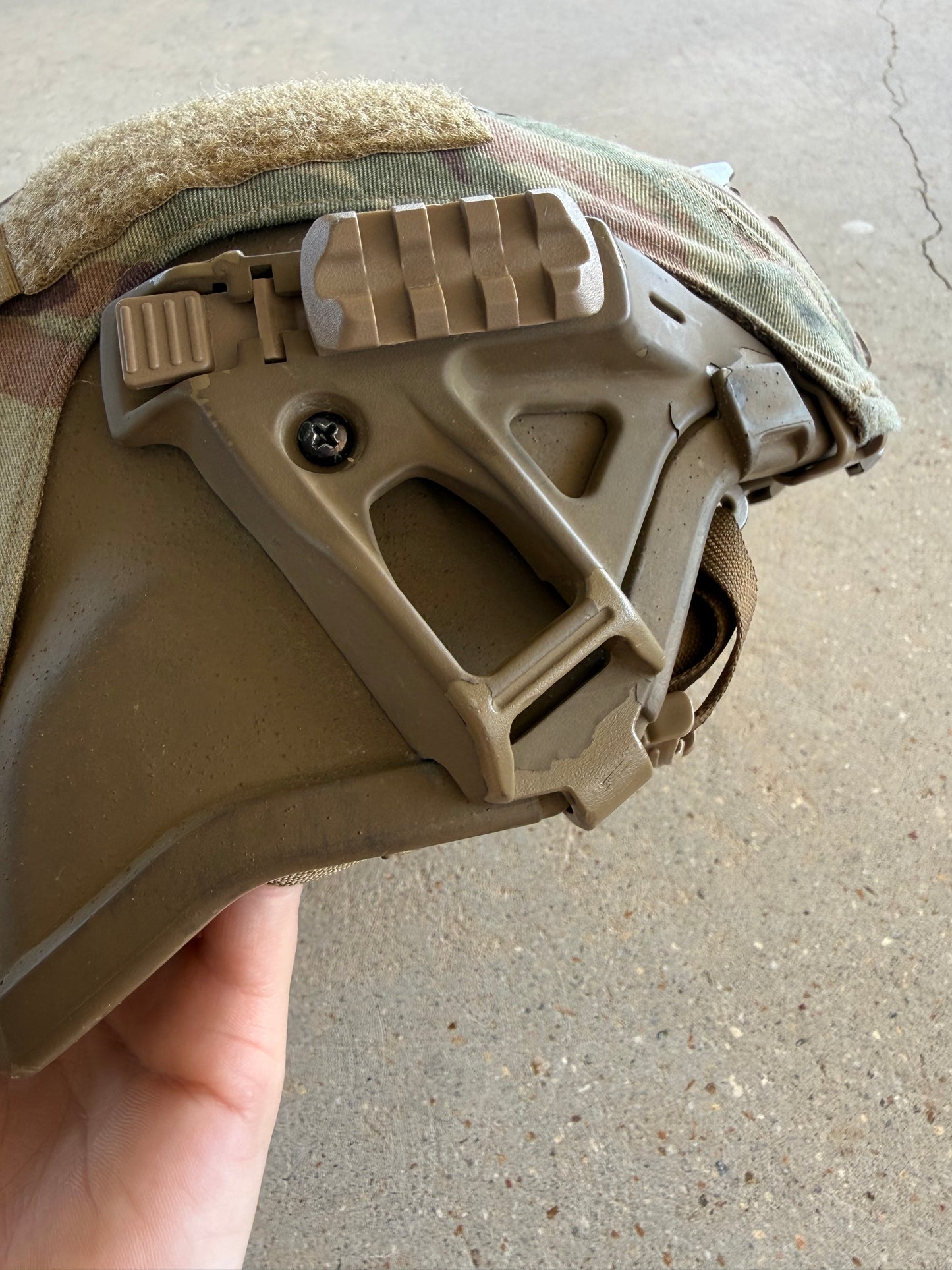 IHPS Helmet Size Small PRE-OWNED.