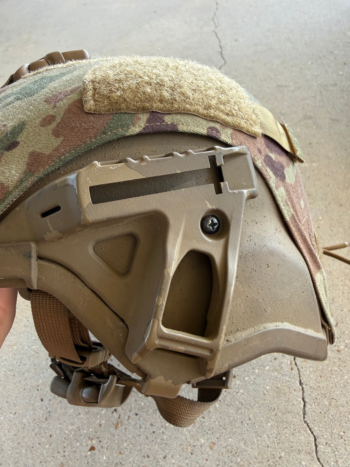 IHPS Helmet Size Small PRE-OWNED.